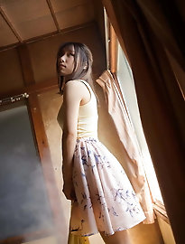 Shizuku Hatano :: Repay From A Roving chick - CARIBBEANCOM